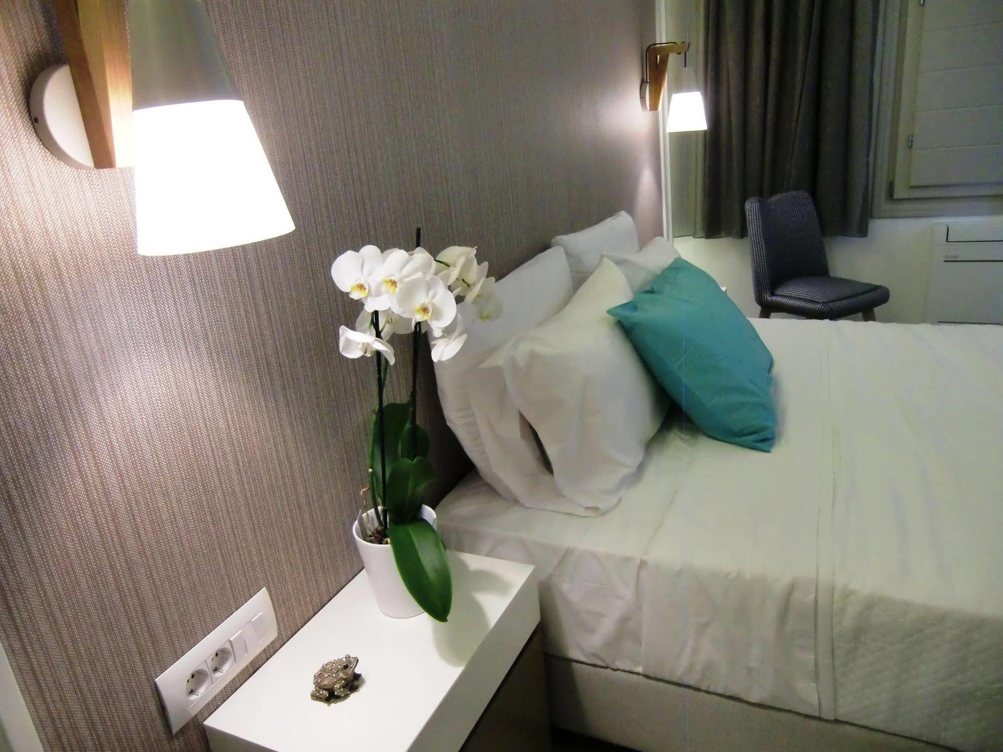 Platia Hotell Fira  Exteriör bild