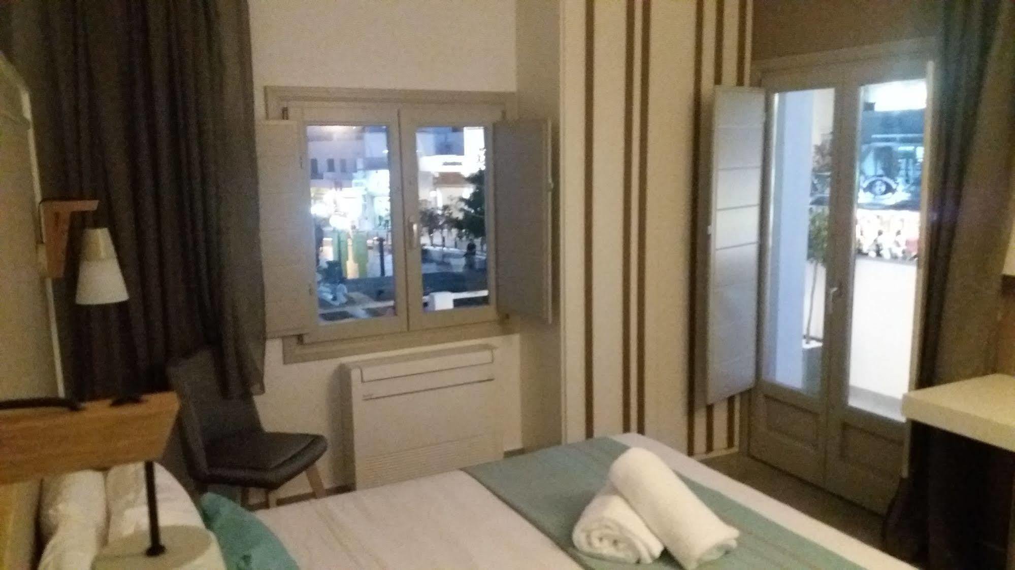 Platia Hotell Fira  Exteriör bild